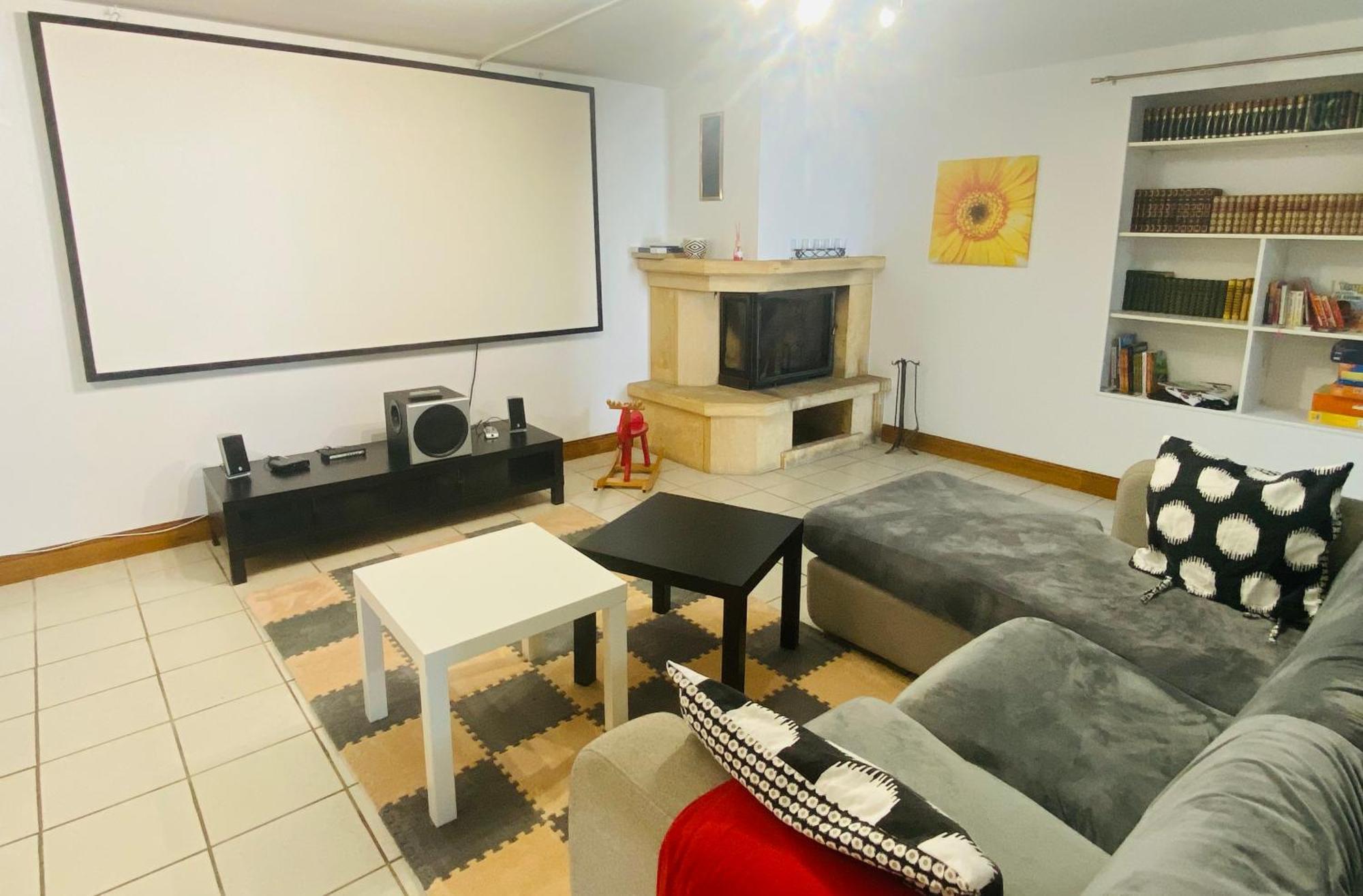 Spacieux Appartement 110M2 Avec Terrasse Privative Beauregard-Vendon Bagian luar foto